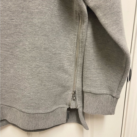 Varley Mae Boyfriend Sweater in Grey - Picture 4 of 11